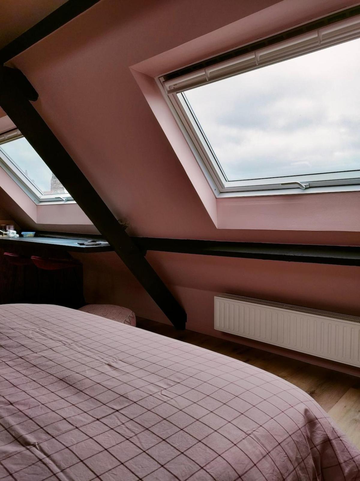 Romantic Flat Heart Of * Bruges